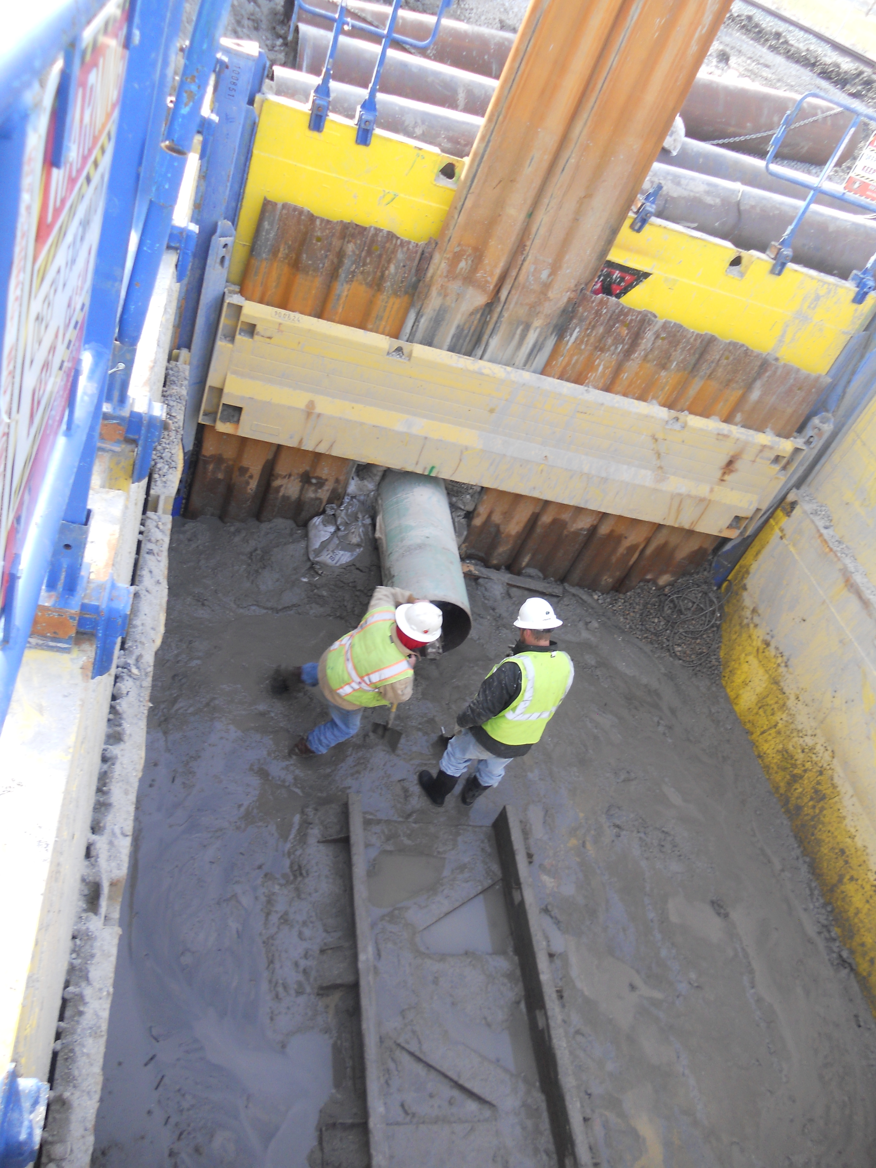 Slide Rail Shoring | National Trench Safety